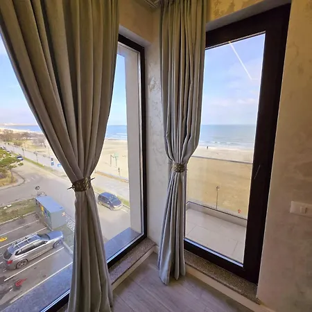 Sea View Infinity Family Lägenhet