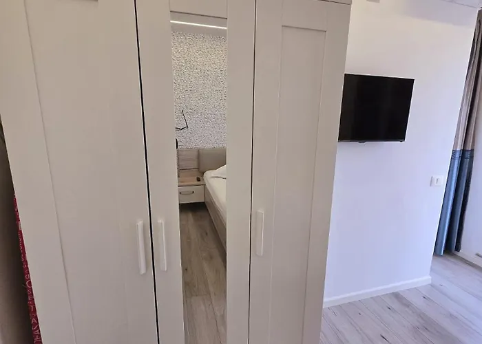 Sea View Infinity Family *